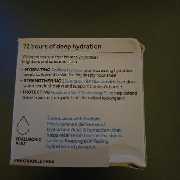 No7 HydraLuminous+ Whipped Day Cream - Blue - Picture 2 of 3